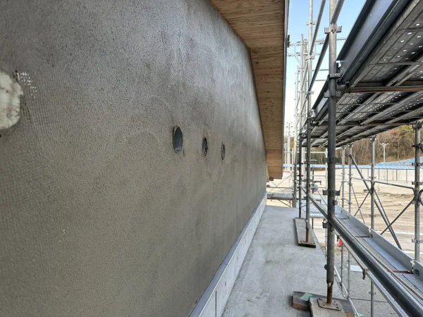 ジョリパットの外壁 稲熊氏の撮影